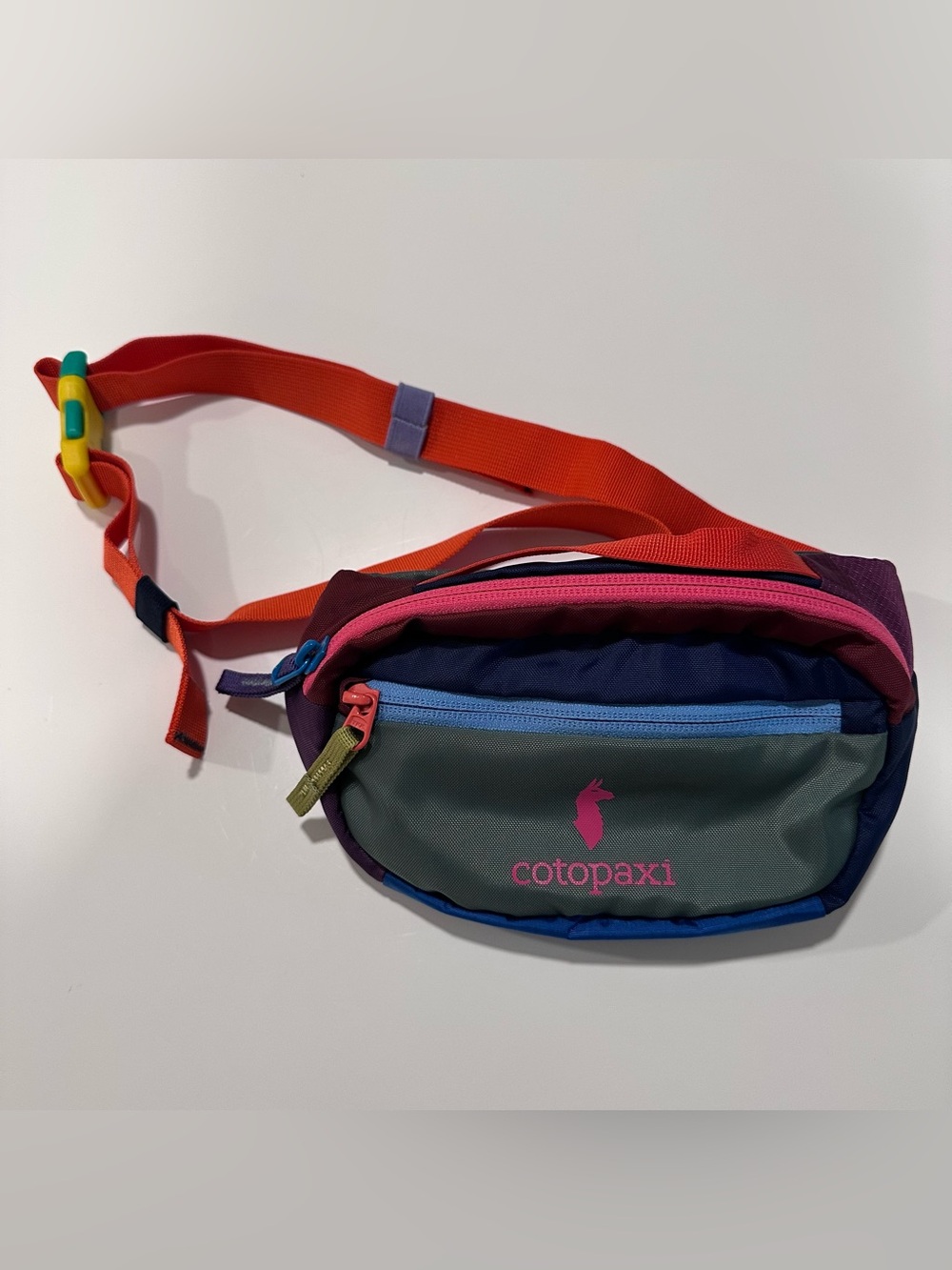 NWOT Cotopaxi Kapai 1.5L Hip Pack - Del Día